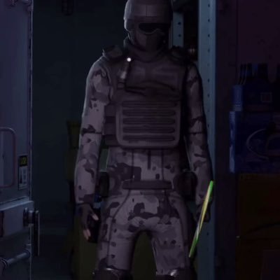 ChainsRn's profile picture. stop staring at my big scrumshis delicious  silly lollipop you can’t have it it’s mine, no I didn’t pay for it but it’s mine.