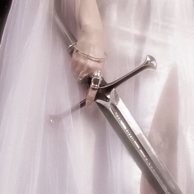 YerimDeLaRosa's profile picture. 🌙, 👑  of 🥀