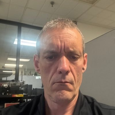 ericbowenky's profile picture. https://t.co/qXdmzEl5Ss                          https://t.co/u60DR2NcXT