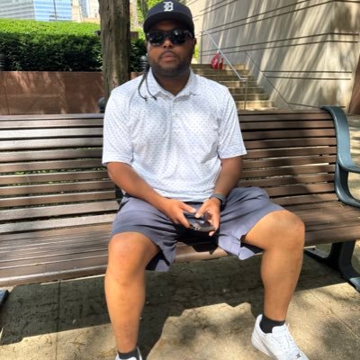 Majorguapo_74's profile picture. SC: majorguapo , IG: 74keeno, Chicago/Eastside