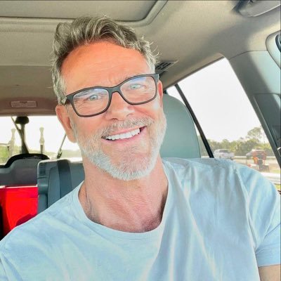 NiLkOrN's profile picture. Experto orientado a resultados en los mercados Forex y Criptomonedas. Experiencia comprobada en rentabilidad, navegando por las tendencias del mercado