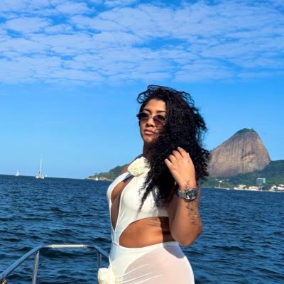 Se teus olhos forem bons, todo o teu corpo terá luz✨/💉💚/ Leonina ♌ insta: euanacaroolina_