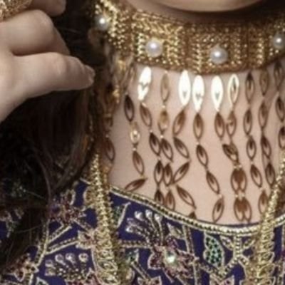 الإنسانية أولا
كن راقيا بفكرك بكتاباتك بأفعالك وأخلاقك ستجذب قلوب الناس وإن كانوا لا يعرفون عنك شيئا
عقلك أمانة فأكرم مثواه بالتفكير...