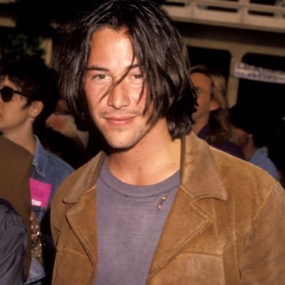 Movie actor 🎬🍿movie director 🎬📸and musician/band,🎸🎸🎤 dog lover 🐶🌹sports car 🚘 racer (expert) and motorcycle enthusiast 🏍️🥂🥂🌹