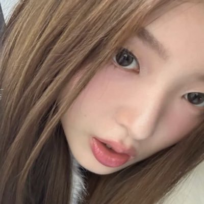 keonhoIic's profile picture. ahhh CANDY! ⭐️🗣️