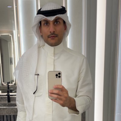 اختصاص عالي ودكتوراه في حب الكويت … ماجستير في حب الامير … بكالوريوس في الوطنية