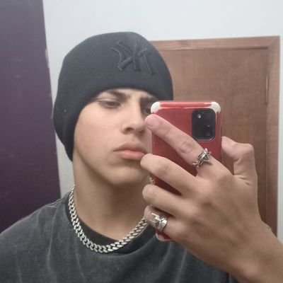 migate23's profile picture. https://t.co/QJFqTgYdRO