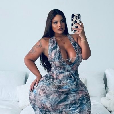 ⠀⠀⠀⠀⠀interminabl͟e͟s͟ relatos ⠀sin
⠀⠀⠀⠀⠀⠀⠀terminar (para) ser⠀⠀⠀⠀ᥫ᭡
⠀⠀⠀⠀⠀⠀⠀⠀⠀⠀contados.
