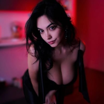 المملكه العربيه السعوديه 🇸🇦🤍 #love #Romantic
تابعوني سوبر لايف بالرابط وراسلوني تلغرام بالمثبت 😉💃🔞