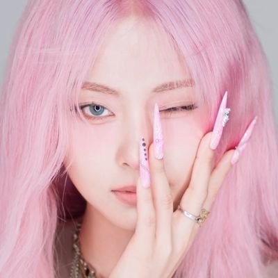 fallingforChewy's profile picture. Not so priv.