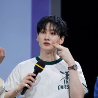 비키 (@be4beingadog) 's Twitter Profile Photo