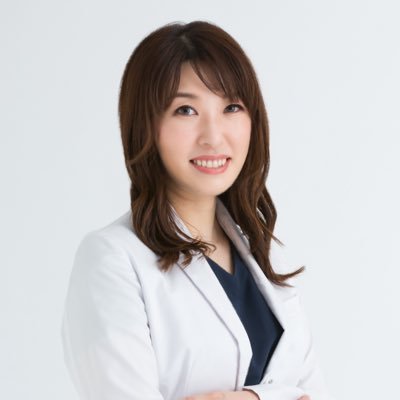 あなたに合わせた豊胸術で理想のバストを作ります👙同じ女性だからこそわかるデリケートなお悩みも😌施術1000件以上/年🤍 元乳腺外科医/外科専門医 モデル、インフルエンサーも担当🫶🏻予約はリンクから⬇️