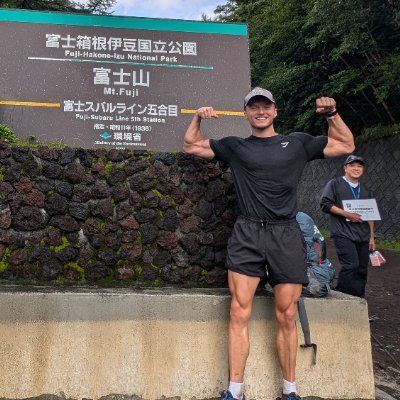 henrwalli's profile picture. Software Engineer Building https://t.co/qenSIdpklV | @GetAutoPoster 🚀
Others: https://t.co/9YTXZoPmOG | https://t.co/zawTjVL3zB
🟩🟨⬜⬜⬜⬜⬜⬜⬜⬜ $6 / $50 MRR