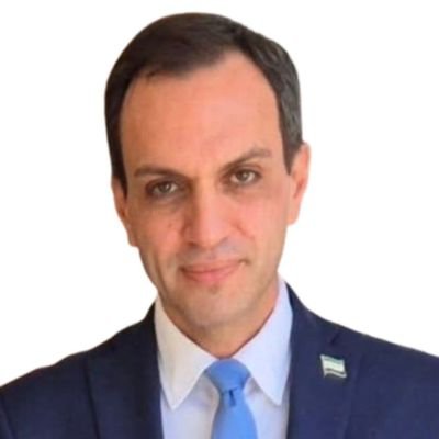 عضو اللجنة العليا لانتخابات مجلس الشعب والمتحدث الإعلامي.
أخصائي في التشخيص الشعاعي من كلية الطب في جامعة باريس.
مركز النجمة التخصصي للأشعة و الرنين المغناطيسي.