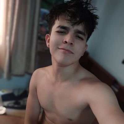 cerr90721's profile picture. 