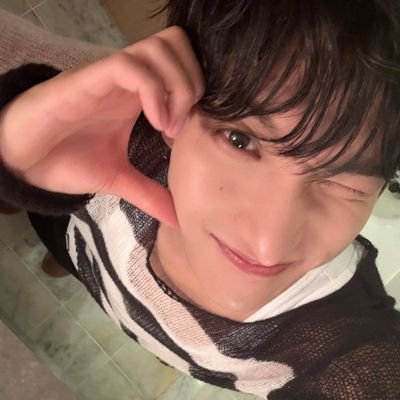 Mita10281's profile picture. 