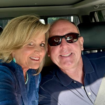 MitziConnConway's profile picture. 