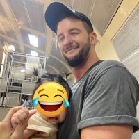 まる (@mkuezoo) 's Twitter Profile