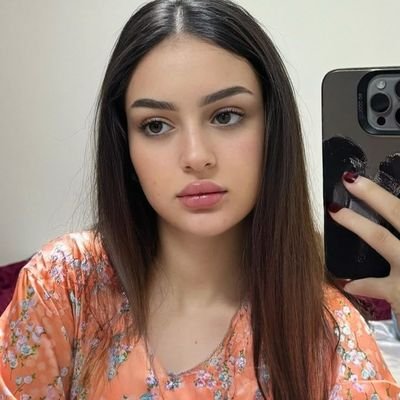 واثقه بنفسي👑احب السفر والصداقه💓💝
اعمل لدى الأعمال الخيريه