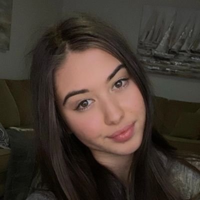 21ans 😘 je vends des nudes et videos 😋 DM moi 😍 Body count : 7