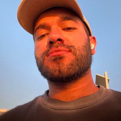 vitorcampelosux's profile picture. I'm on that good good kush and alcohol