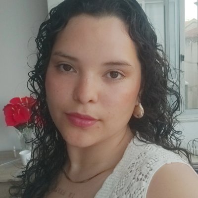 nelmicast's profile picture. m(iley)onda's own talker