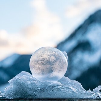 notsoouter's profile picture. 