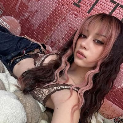 1l1k3raspberri's profile picture. 20 💔 | she/her | S♡