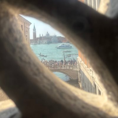 sazanka_tanka's profile picture. 🍩🕺細々と、健やかに、淡々と短歌を詠みます🦥🫧2025.07〜