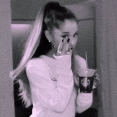 head arianator, sweetie, cry baby and angel 🤍 ifb 🧚🏿♂️ multistan & swiftie ender
