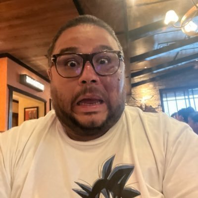 SolFacees's profile picture. Entrepreneur, investor, Crypto Trader