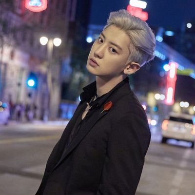 AyuloeyPark27's profile picture. L-1485 
We Are One