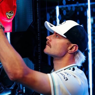 valtterib0ttas's profile picture. #1 valtteri bottas defender || @lufc forever