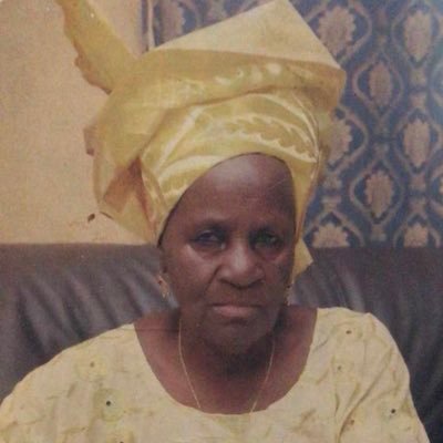 OkeOmoOke's profile picture. "noli timere" Arsenal FC, R. Madrid, Golden State Warrior fan, Chef Curry stan. I no like wahala so I no dey find yr trouble…