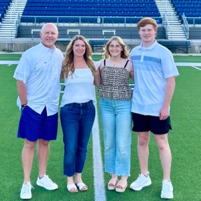 Christian, husband to Emily, dad to Cooper and Rowan, AD/Head Football Coach at Sulphur Springs. #Brownwood #SHSU