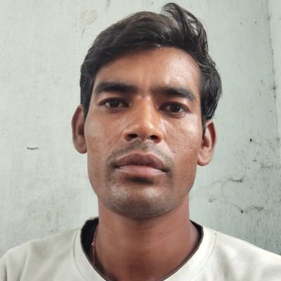 ji_ratre29228's profile picture. 