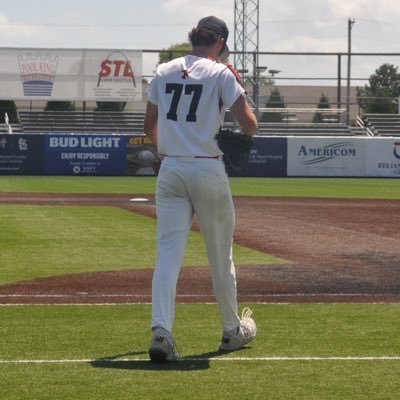 AidanKe4417's profile picture. 2026 grad LHS 1B, P, OF, ⚾️