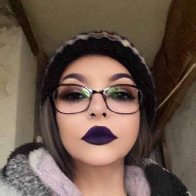 Former NHS Health Care worker,Suffer with Fibromyalgia,Jackhammer Esophagus and other chronic illnesses Have 3 amazing children and 2 Granddaughters 🥰