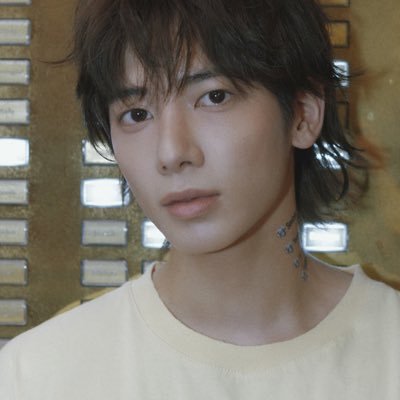 hjwooist's profile picture. » part-time writer, full-time teacher (wishlist — #hjwooistgywants 🤲) (budols — #hjwooistgymails 💌) @bermuda_ph I never stopped waiting for you.