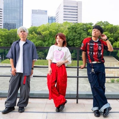 nankanoyume2019's profile picture. 🏯大阪城天発 ポップロックバンド🎸｜Vo.841（@nanyume_ba_vo）／Gt.daishi（@consa_daishi）／Ba.佐藤一馬（@stukzm0715）｜@sonicform1 毎週日曜日は大阪城公園 城天ストリート出演中｜🎫Ticket予約👉 https://t.co/35cC0y5cIh