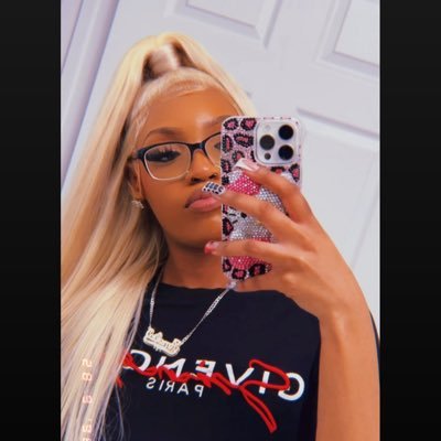 therealmillyb's profile picture. GirlMom🎀| Ig: Baabyd0ll2x