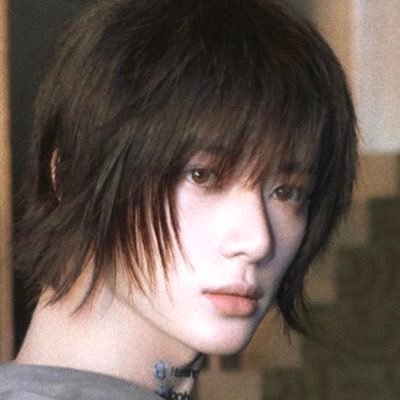 r 命 Profile