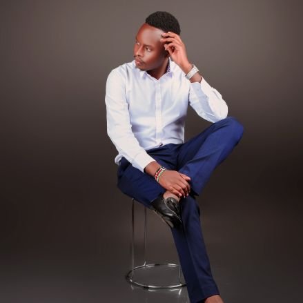 leina_ke's profile picture. B. E. L. I. E. V. E ✊
Don't watch the clock do what it does, keep moving 🦁