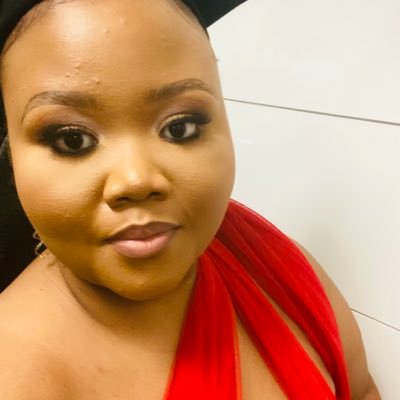 “In him we move, and have our being” || psychologist in the making 👨🎓 | Zulu princess 👑.|| 0️⃣3️⃣9️⃣ 🏡