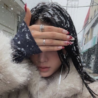 sweetdiish's profile picture. ּ᥀̱۟ an ordinary professional yapper 24/7 𓈒꙳⋆𓋼⁺