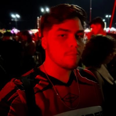 ▽
Boas vindas ao completo caos que é isso aqui!
🌹
Afilhado da Letrux 𖤐
DÏϟRUPÇÃO