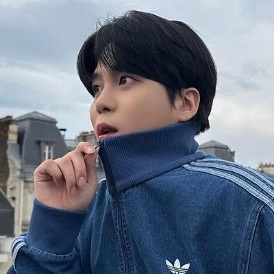rory π ateez d-2 Profile