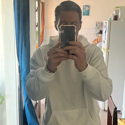 699Gaby's profile picture. soy bipolar y amo serlo