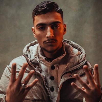 90for100CR's profile picture. 