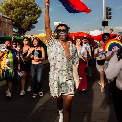 la_simica's profile picture. Experto en bravatas y defensor de derechos símicos. Miembro del @consejocvih 
Director de @VIHveLibre y limosnera de @IAS_USA

VIH positivo🔺